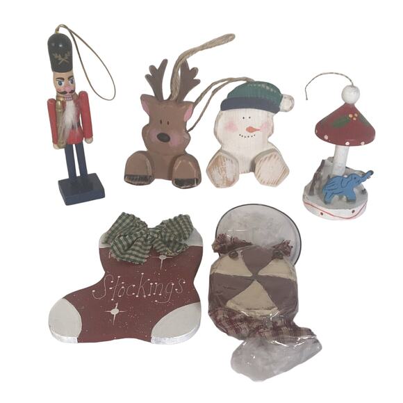 Vintage Wooden Ornaments Mixed Nutcracker Soldiers Snowman Christmas Lot of 6 - Picture 1 of 14